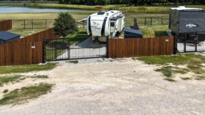 holiday road rv park